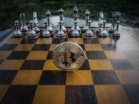 理财与游戏，从云顶之弈看投资策略